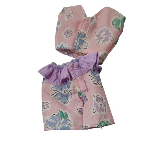 Vintage Barbie and Courtney Fashion Doll Outfits Clothing Shirts Pants Skirt - Picture 5 of 11